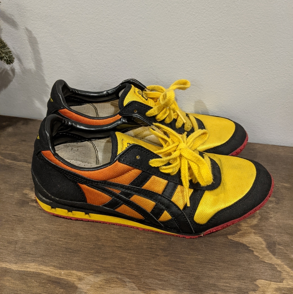 Super rare Asics Onitsuka Tiger ombre shoes Size 5.5 yellow, orange, black